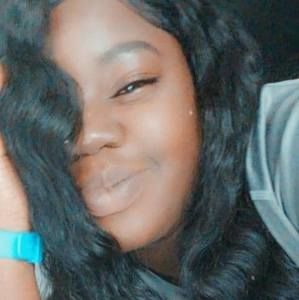 Meet your Posher, Krystal